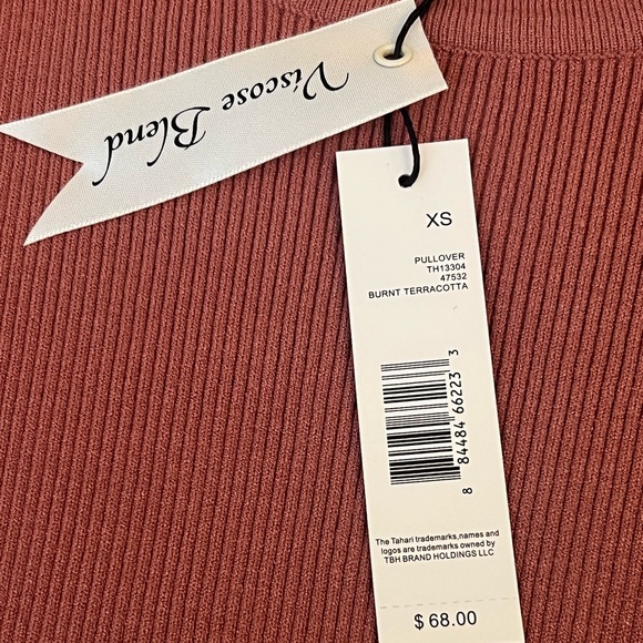 Tahari Puff Sleeve Ribbed Sweater(NWT) - Picture 5 of 5